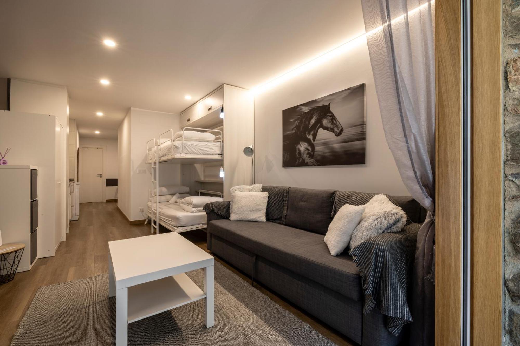 Estudio Para Grupos Pequenos En El Pas De La Casa - Centrico Exterior photo
